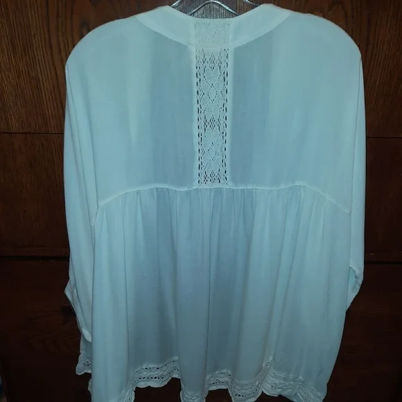 Roxy Women's Sheer Over-the-top Shirt - Picture 2 of 5